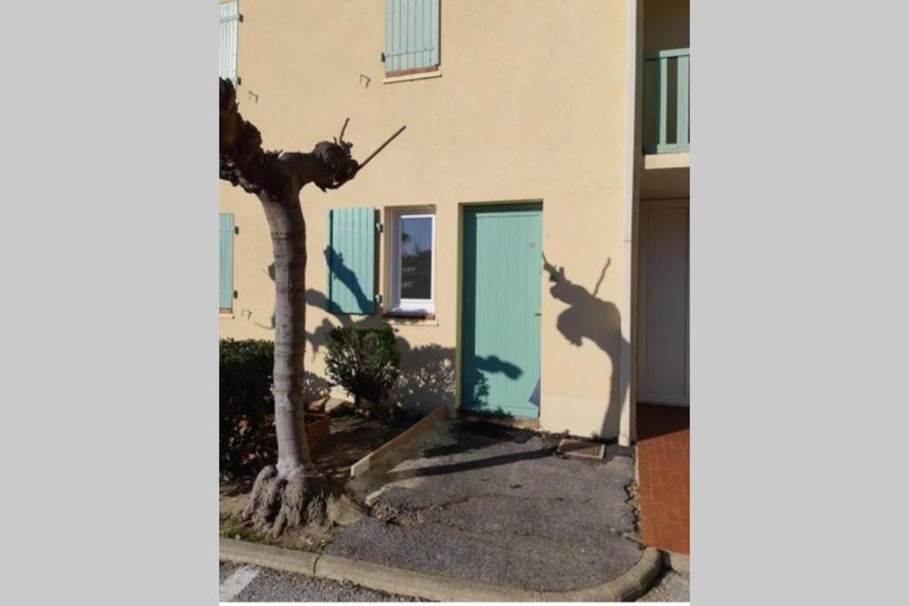 Appartement Avec Jardin Gruissan Exteriör bild