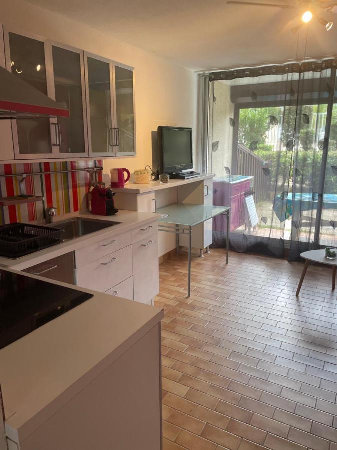 Appartement Avec Jardin Gruissan Exteriör bild